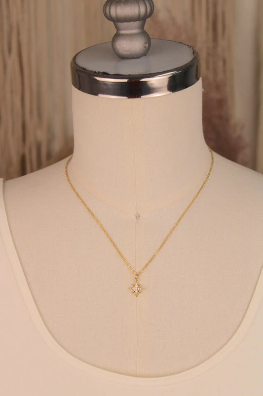 Dainty North Star Pendant Necklace - Gold FAME